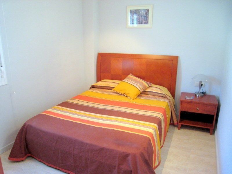 Apartamentos Caru Castelldefels Exteriör bild