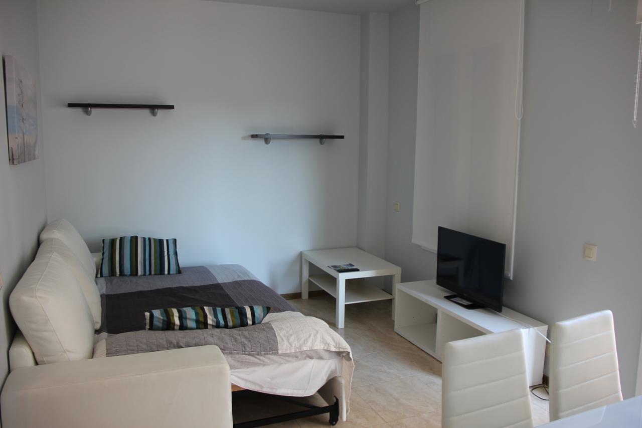 Apartamentos Caru Castelldefels Exteriör bild